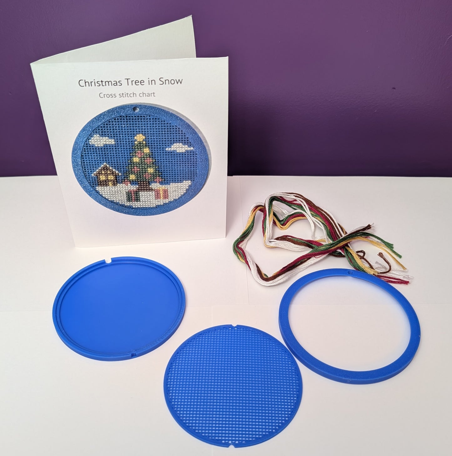 Christmas Tree in Snow Ornament Kit